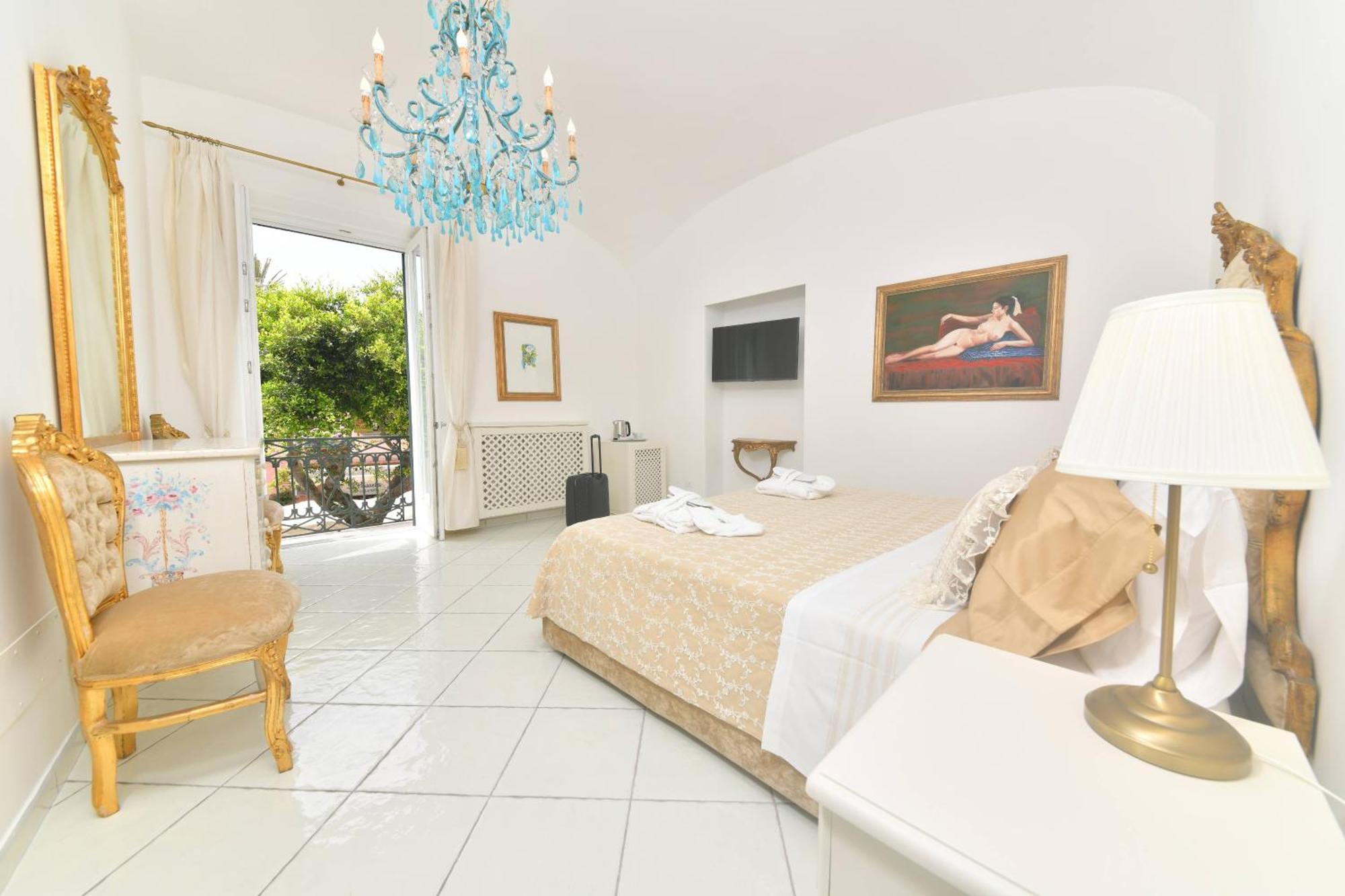 Queen Suite - Luxury Rooms (Adults Only) Forio di Ischia Exteriör bild