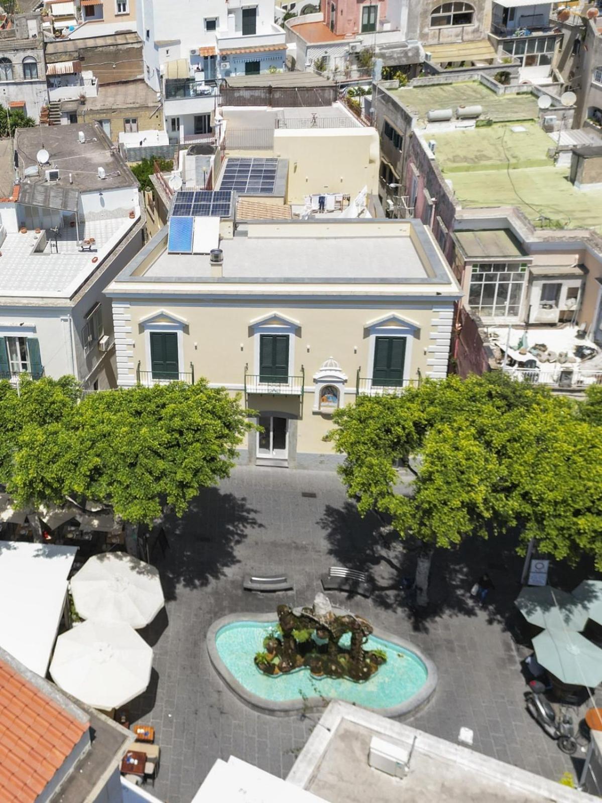 Queen Suite - Luxury Rooms (Adults Only) Forio di Ischia Exteriör bild